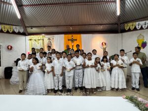 Eucaristía: Primer Encuentro con Cristo que Culmina con la Iniciación Cristiana
