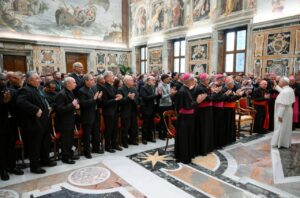 El Papa: El Derecho Canónico Debe Reflejar la Imagen de la Iglesia